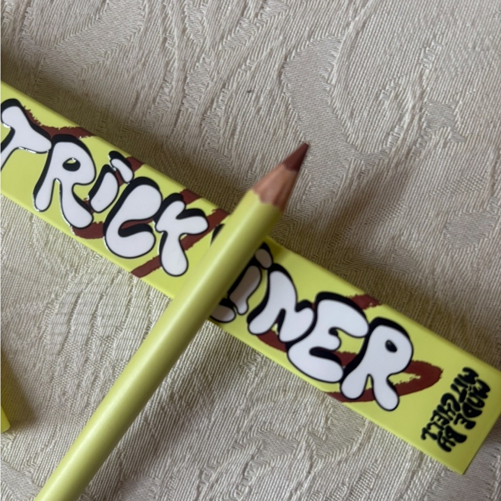 Made by Mitchell Lip Trick Liner Pencil in Honeysuckle BNIB